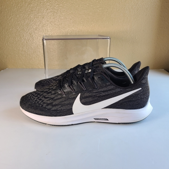 Nike Air Zoom Pegasus 36 Running Shoes Black White MEN size 10 main image 5